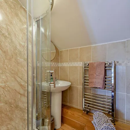 6 Bed In Bude Ploug *